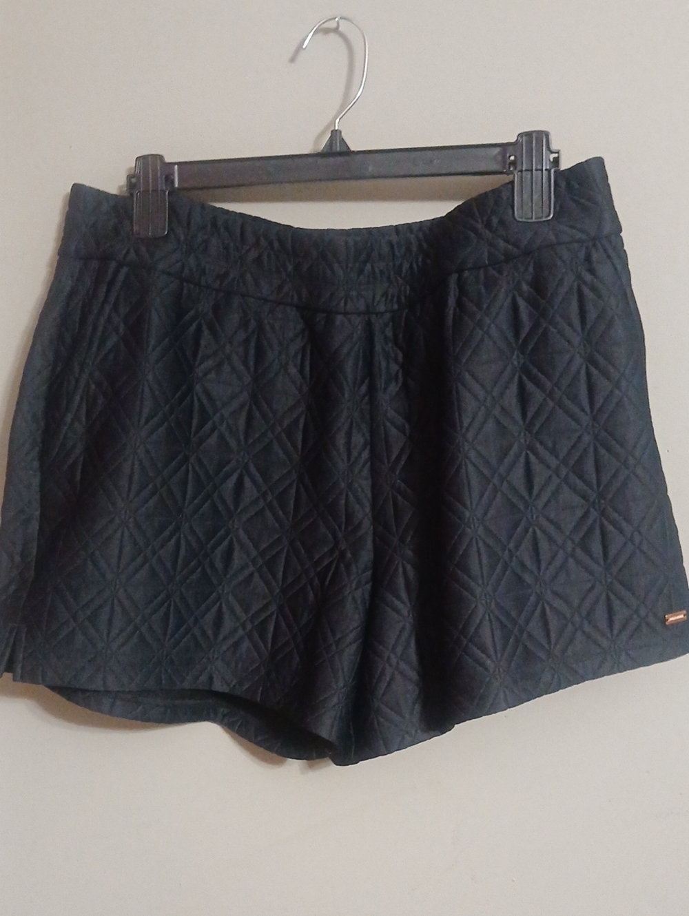 Skechers Black Quilted Athletic Shorts